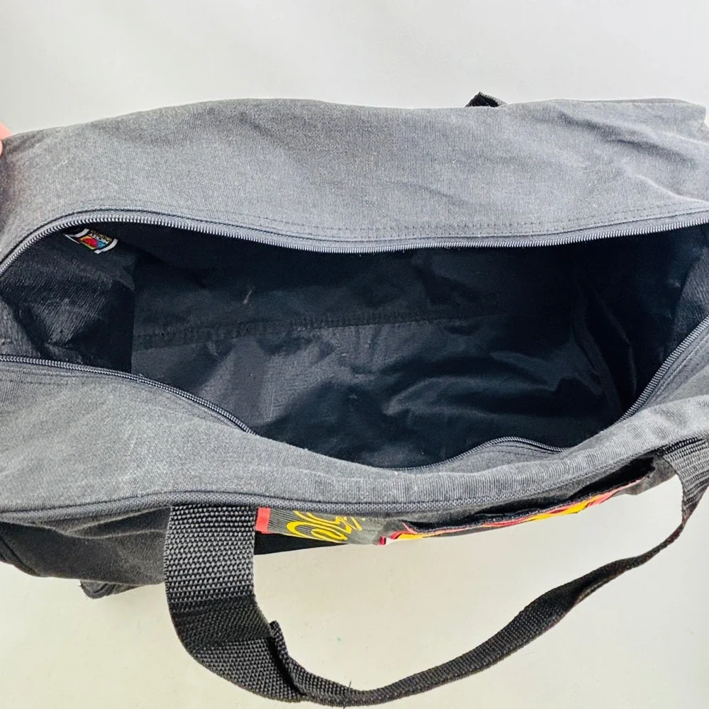 Vintage Disney Mickey Unlimited Zip‎ Duffel Bag Mouse Attitude Wear Black Strap
